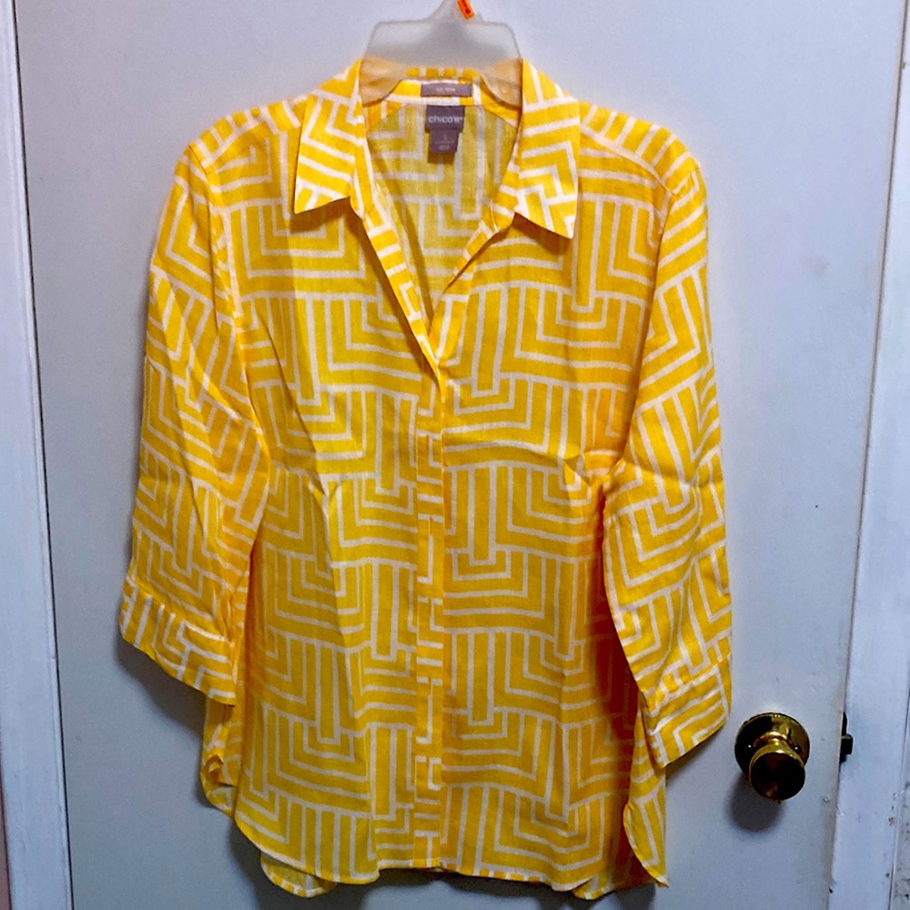 Ladies Chico’s top